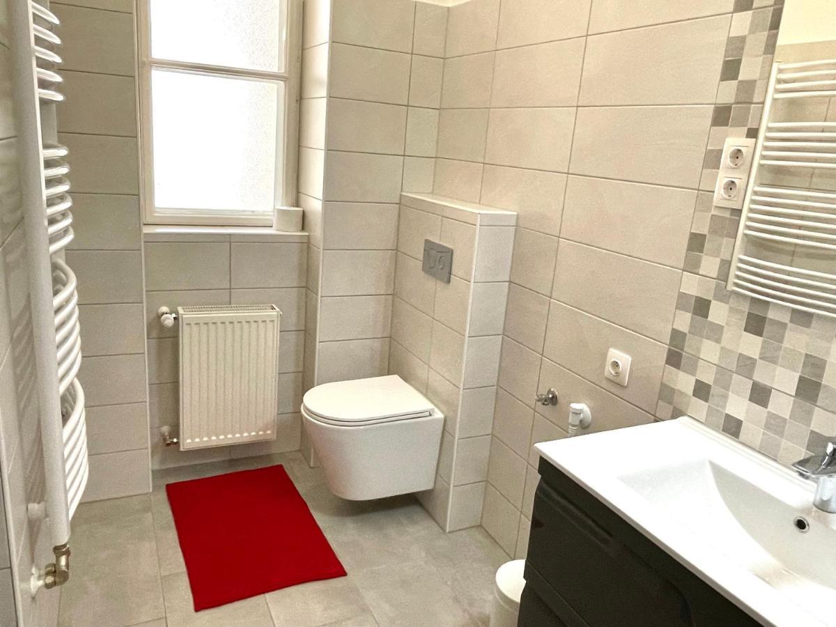 Fullmoon Apartments 2 Сегед Екстер'єр фото